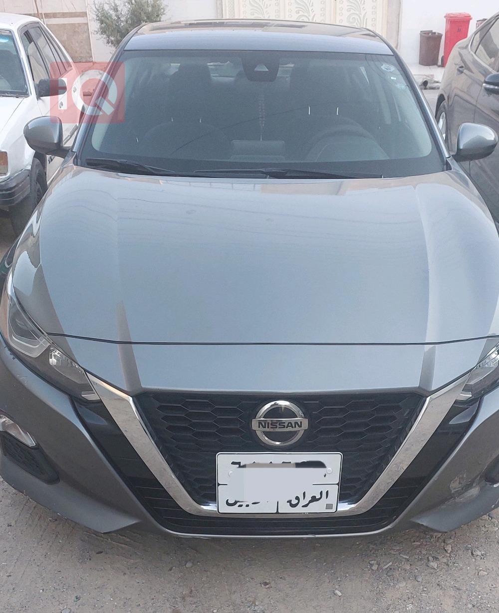 نیسان ئەلتیما